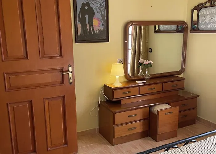 شقة Ionian Escape *